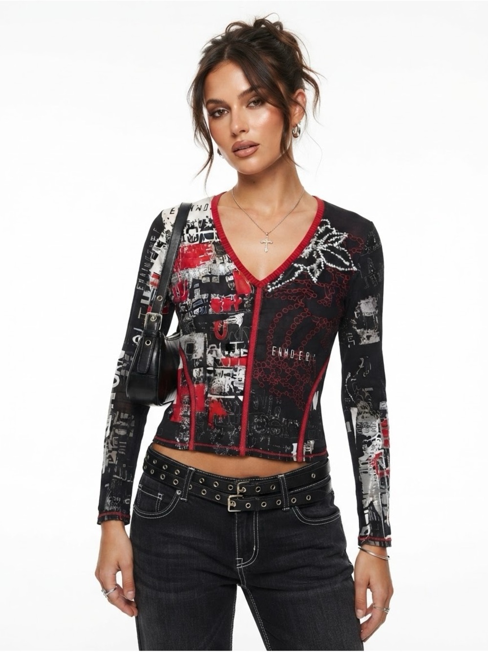 Y2K Graphic V-Neck Long-Sleeve Size 38